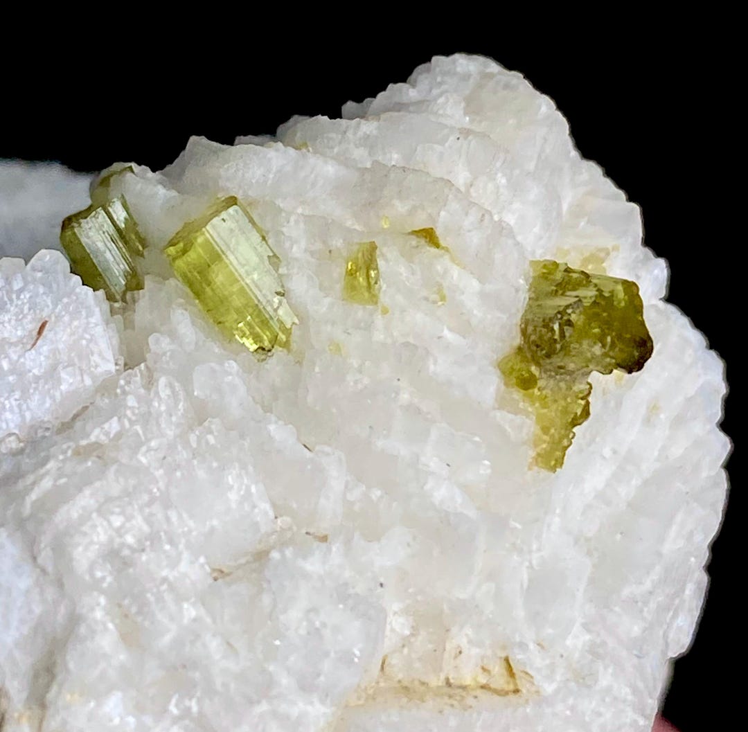 287 Carat Unique Rare Natural Green TOURMALINE Crystal on (flower ...