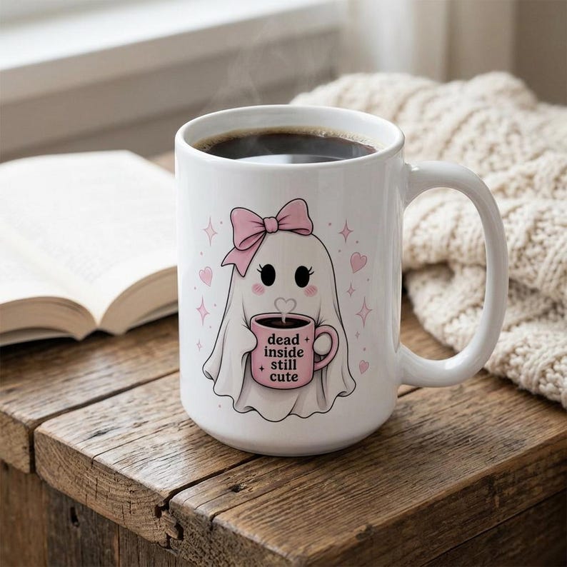 Taza de café con diseño de fantasma, coqueta gótica pastel espeluznante, taza de cerámica kawaii. imagen 1