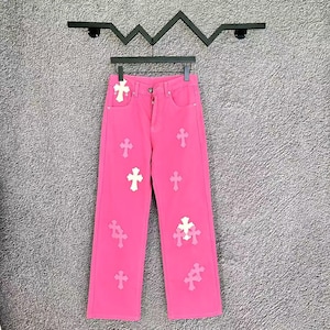 Trendige Pinke Cargo Hose im Streetstyle mit aufgesetzten Taschen