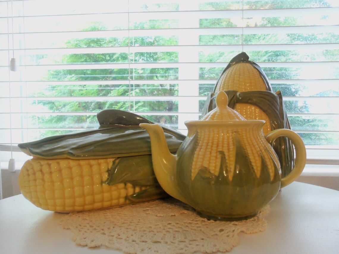 Shawnee Corn King Pottery 1.5 Quart Oval Casserole Made in Etsy