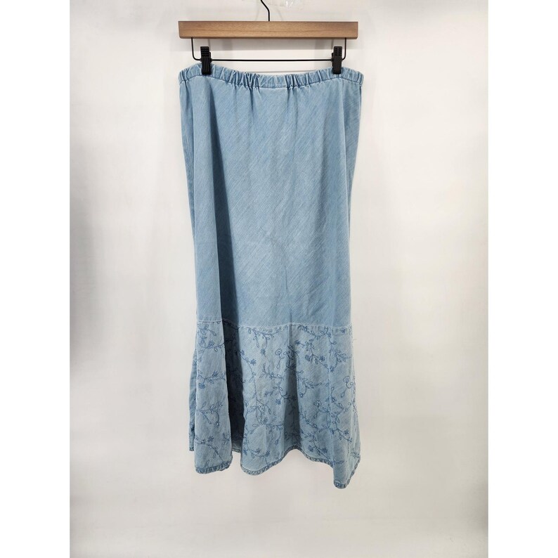 JM Collection Blaues besticktes Tencel-Denim-Shirt und Maxi-Rockset Größe 10 Bild 5