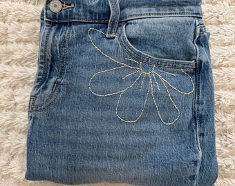 Gänseblümchen und Sonnenschein Hand bestickt Jeans