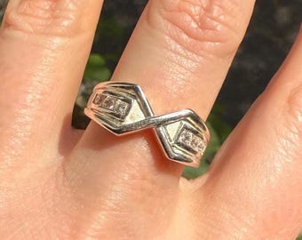 Cubic Zirconia Vintage Ring | Sterling Silver | Size 8