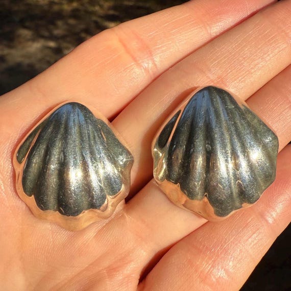 Vintage Sterling Silver Shell Earrings | Bold Sta… - image 1