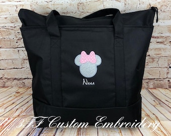 OVERSIZED Minnie or Mickey Zippered Tote/Zippered Beach Tote/Vacation Bag/Extra Large zippered Tote/Minnie Tote Bag/Disney Lover Gift