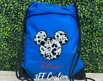 Mochila inspirada en MICKEY o MINNIE bordada con cordón de lona de 2 bolsillos con ribete de malla/Disney Carry All/Mochila Disney para niños/Parque temático