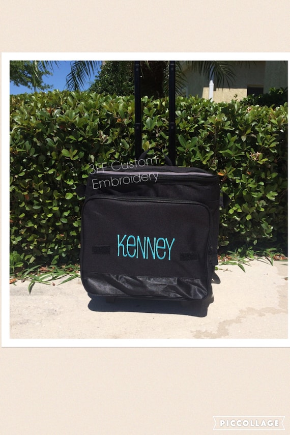 Large cool bag on wheels 2025