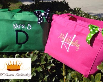 Personalized Insulated Lunch Tote Pick your Tote Color, Font, & Thread Color/Kids Lunch Bag/Lunch Cooler/Monogrammed Lunch Bag