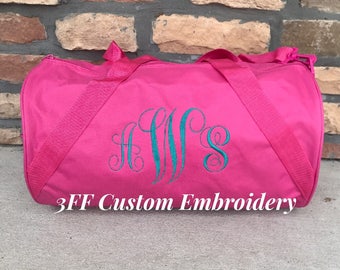 Personalized Monogrammed Embroidered Duffel/Duffel Bag/Luggage/Sleepover Bag/Travel Bag/Sports Bag/Overnight Bag/Gift for a Kid