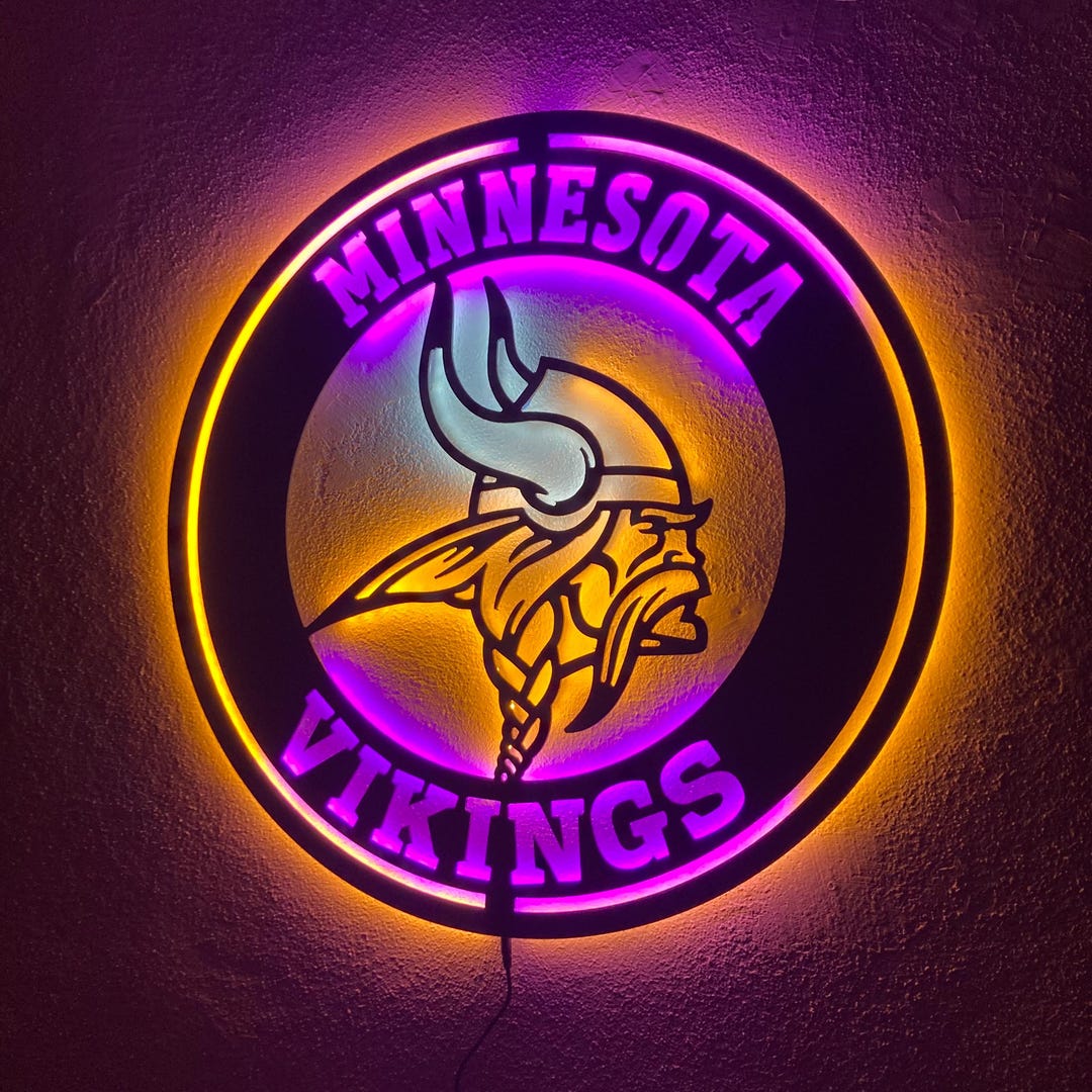 Football Neon LED Sign – Wall Decor For Man Cave, Game Room, Bar – Rugby Team Light Up Sign – Great Gift For Football Fans – Includes Hanging Chain