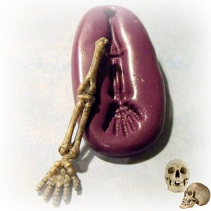 Skeleton Arm Flexible Silicone mold / mould