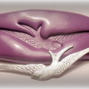 large bird in flight - flexible silicone push mold / craft/ dessert/ mini food / soap mold/ resin/jewelry and more