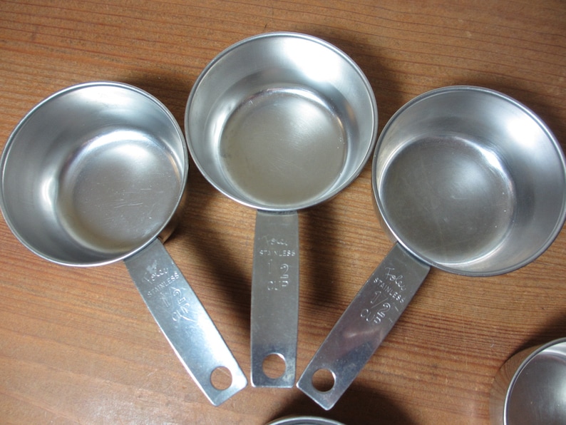 Foley Stainless Steel Measuring Cup or 14 Cup See Description UT048 Choose 12 13 Script Logo