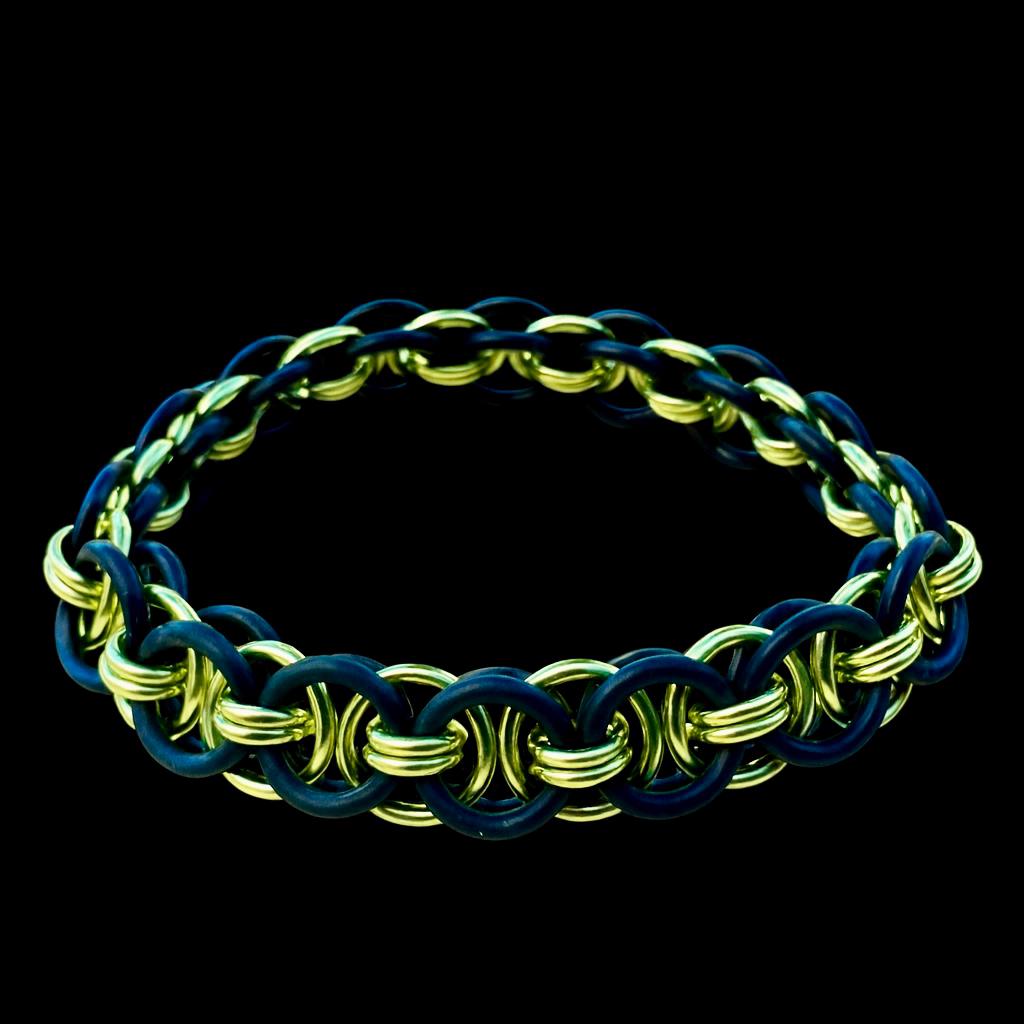 Meteor Spark Lime Stretchy Chainmaille Clasp-less Bracelet