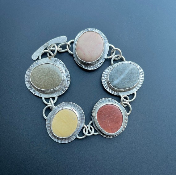 Beach stone silver bracelet