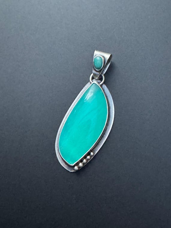 Amazonite pendant with granules