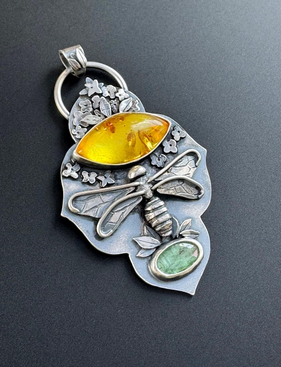 Handmade Bee pendant with amber and kyanite