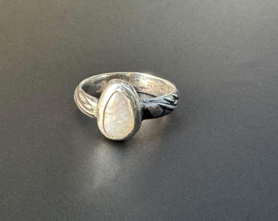 Freshwater pearl ring