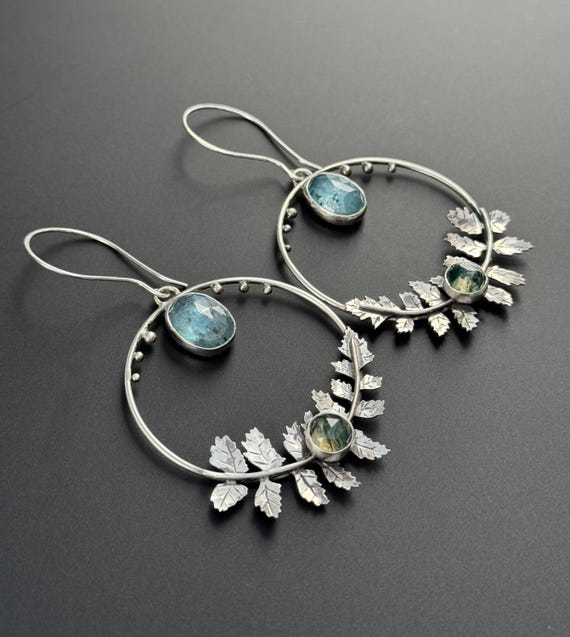Foliage hoop earrings with kyanite and moss agate
