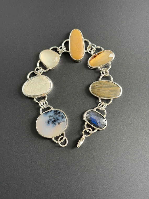 Gems and stones bracelet