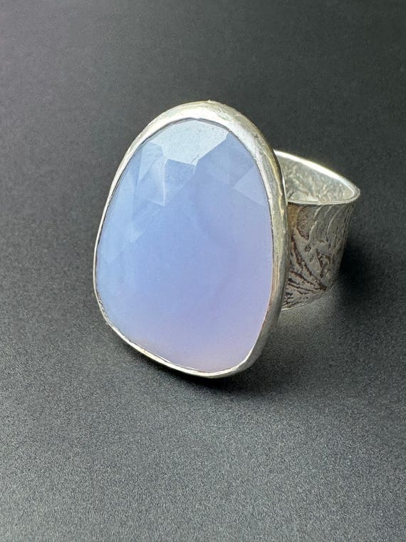 Lavender chalcedony ring