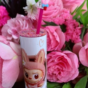 Labubu Pink Bunny Tumbler with Candy Straw Topper – Cute Kawaii Cup – Glitter Straw Lid – Sweet Aesthetic Tumbler