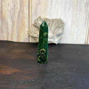 Torre de jaspe verde