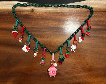 Collar con dijes de estilo años 80: dijes con clip de campana, cadena de 84 cm.