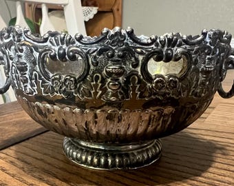 Cuenco antiguo de latón EP plateado / Asas repujadas victorianas ornamentadas / Macetero con pie para centro de mesa