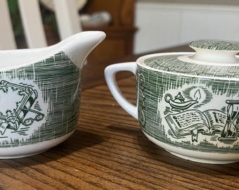 Juego de cremera y azucarero vintage Royal China: Old Curiosity Shop Green Transferware