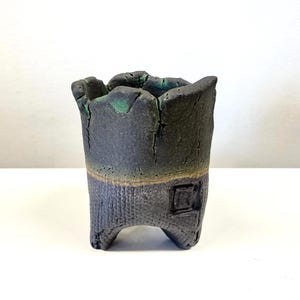 Handmade Stylish Cactus Planter tri-footed TRIPOT Burnt Green Succulent Dish Pot with Drainage, Stamped Ceramic