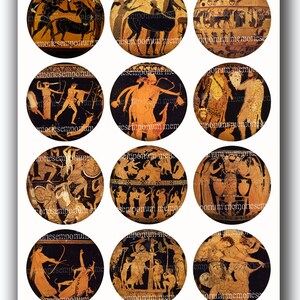 K&ouml;nnte beinhalten: Zw&ouml;lf runde schwarze und goldene Keramikfliesen mit Bildern antiker griechischer Keramikdesigns. Die Designs zeigen Figuren von Menschen, Tieren und Objekten.