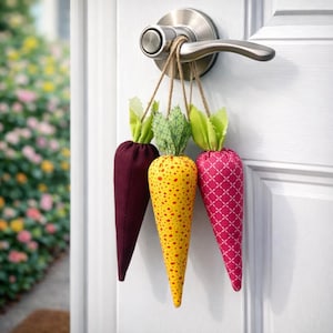 Easter Door Knob Hanger, Fabric Carrot, Spring Decor, Reusable Gift Decoration.