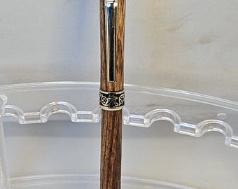 Sculpted Arbor Gold Pen