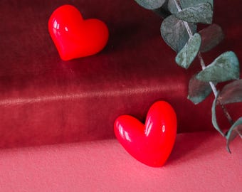 Broche Coração Vermelho – Esmalte Macio Brilhante, Broche Kawaii