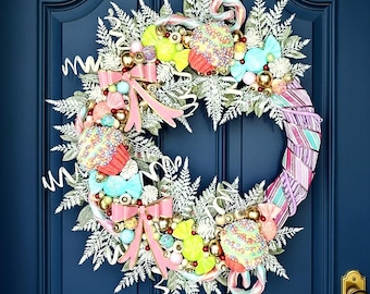 Easter Candy Cupcake Wreath, Pastel Spring Décor - White LEDs