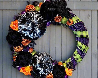 Black Marble Pumpkin and Spider Halloween Wreath with Purple Frame, Green Ribbon
