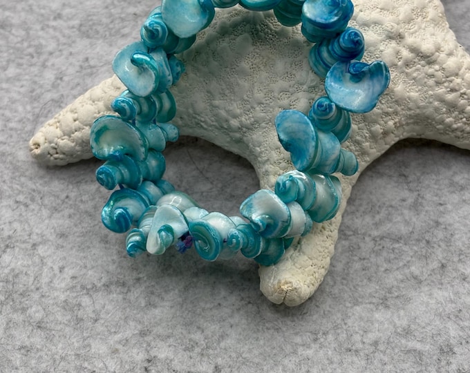 Blue Wide Shell Bracelet | Shell Bracelet | Stretch Bracelet