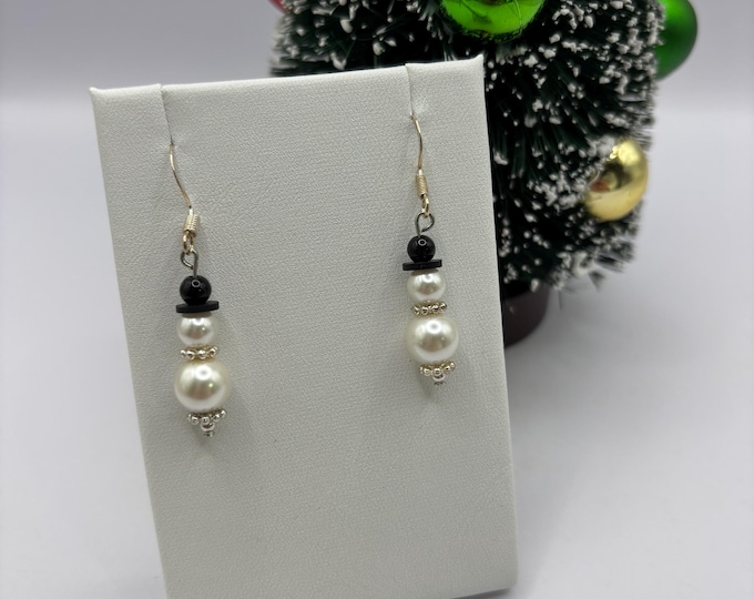 Snowman Pearl Earrings | Holiday Earrings | White Pearl Earrings | Christmas Earrings |