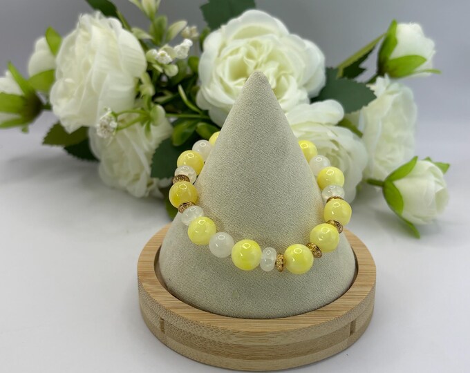 Yellow Jade and Moonstone | Jade bracelet | Moonstone bracelet | Gemstone bracelet | Stretch Bracelet