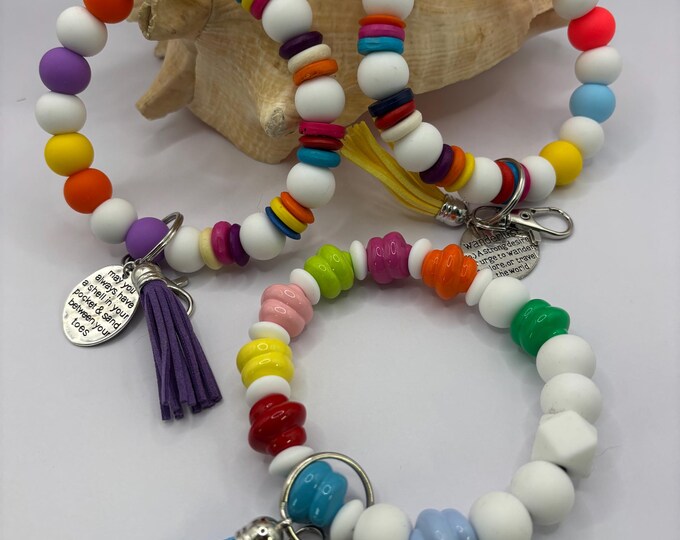 Beach Travel Theme  Beaded Wristlet Keychain  | Keychain with Silicone and Wanderlust Charm | Keychain | Key Fob | Wristlet | Cruise