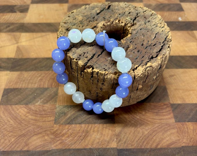 Lavender Jade and Moonstone | Jade bracelet | Moonstone bracelet | Gemstone bracelet | Stretch Bracelet