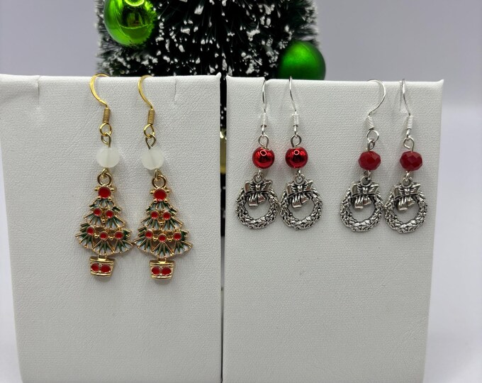Christmas Earrings | Holiday Earrings | Christmas Earrings  | Wreath | Christmas Tree
