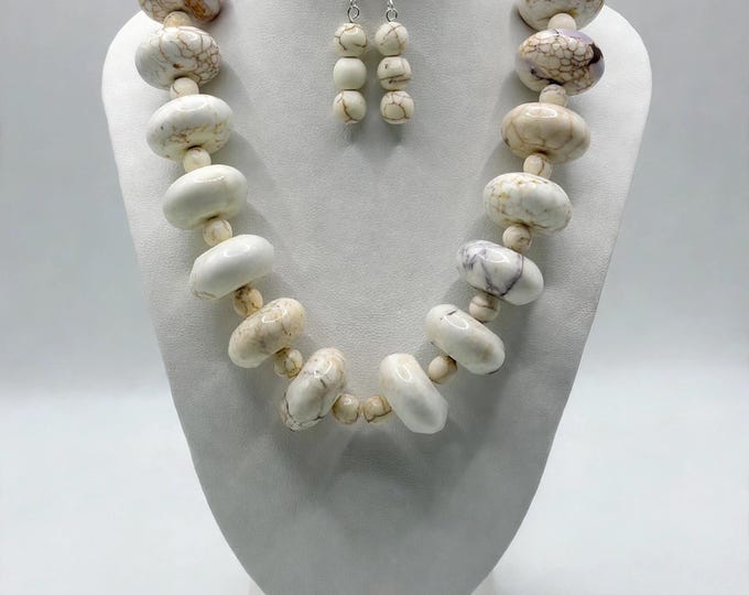 A Magnesite Gemstone Statement Necklace | Heavy Gemstone Necklace | Large Gemstones | Statement Necklace | Abacus Necklace