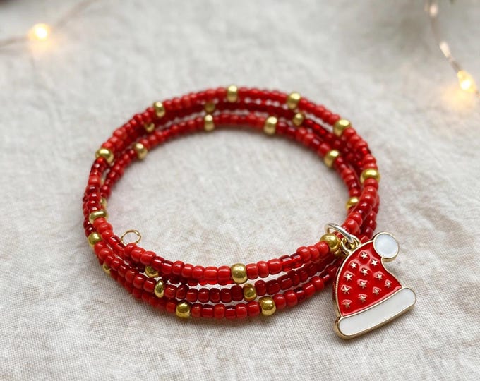 Christmas Seed Bead Bracelet with Charm |  Christmas Bracelet | Holiday Bracelet | Memory Wire Bracelet | Multi Strand