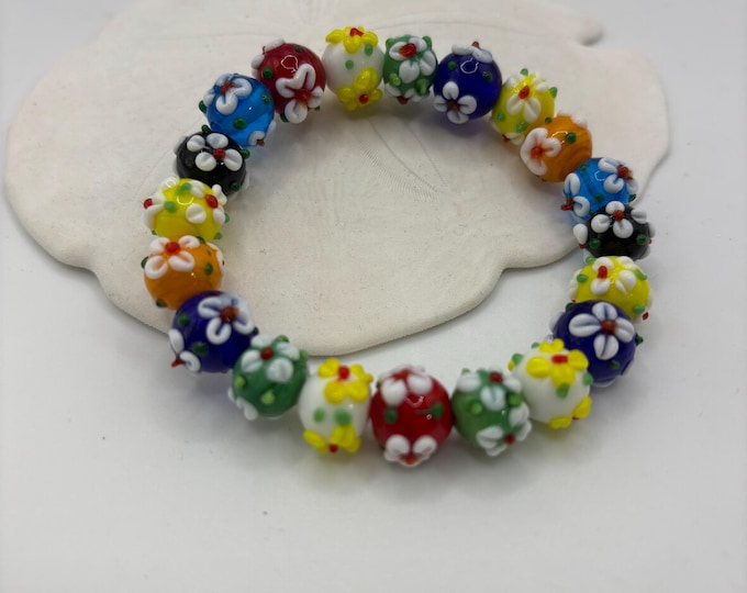 Flower Lampwork Glass Bracelet:  Glass Jewelry Stretch Bracelet |
