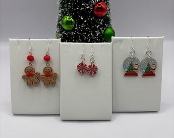 Christmas Snow Globe Earrings | Gingerbread Man Earrings |  Holiday Earrings | Christmas Earrings | Merry Christmas
