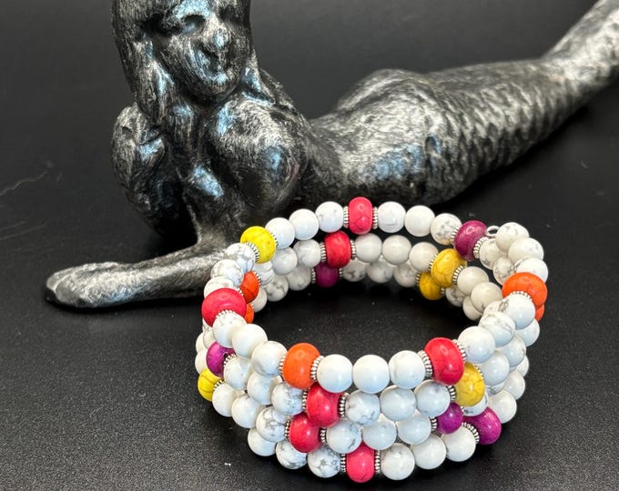 White Turquoise Howlite bracelet | Memory wire bracelet | Multistrand bracelet | Turquoise Howlite  gemstones | Colored turquoise