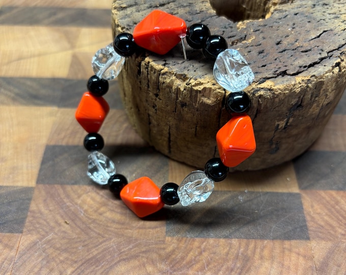 Black Onyx Gemstones | Halloween Gemstone bracelet | Stretch Bracelet | Skull bracelet |
