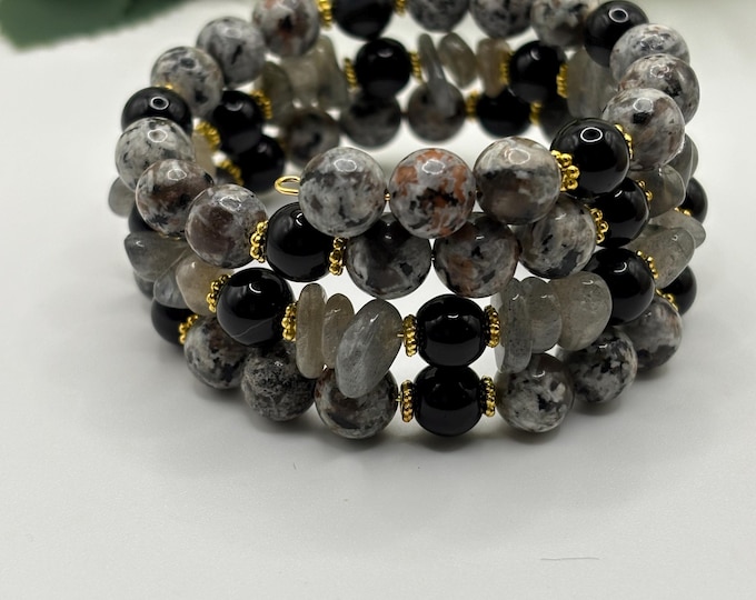 Yooperlite Labradorite and Agate Bracelet | Memory Wire Bracelet | Multistrand Bracelet | Labradorite Gemstones |